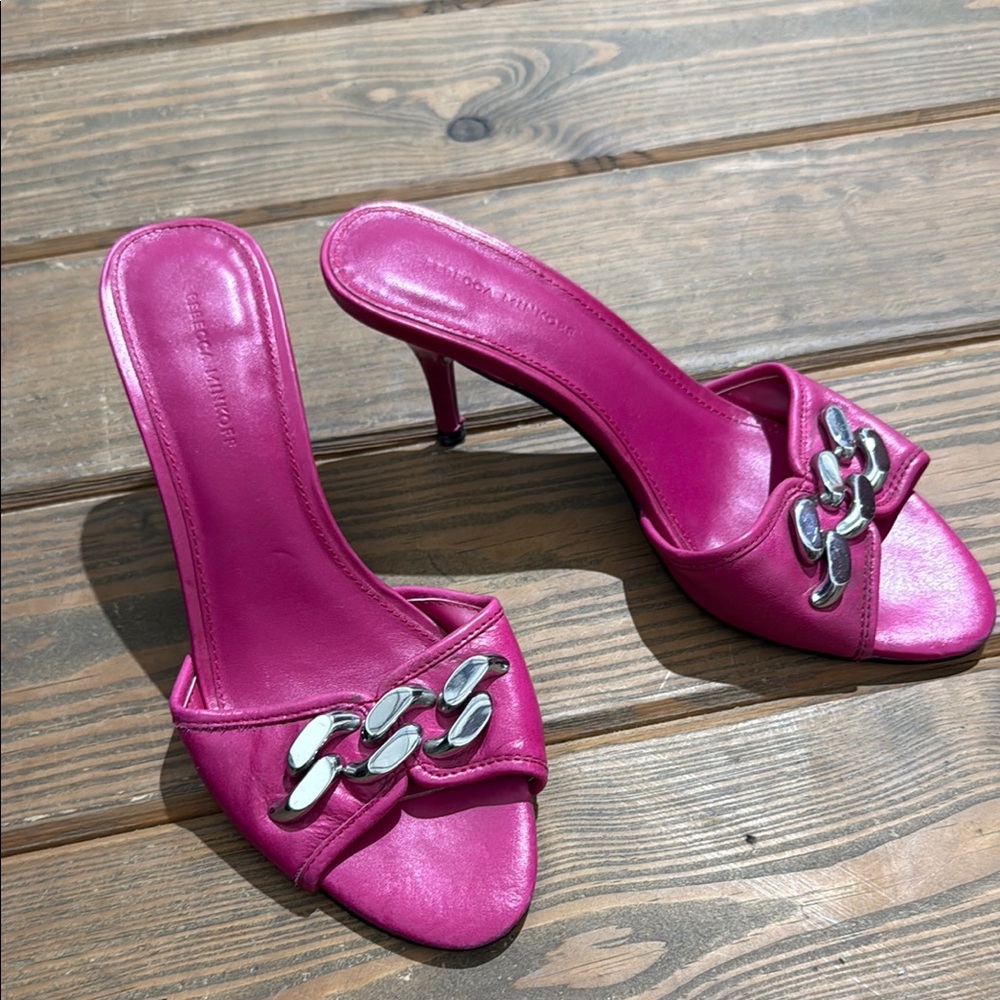 Rebecca Minkoff Fuchsia Heels with Silver Chain Detail